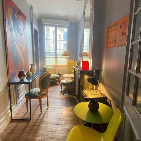 Le Passage Des Decorateurs T3 Spacieux Et Apartment